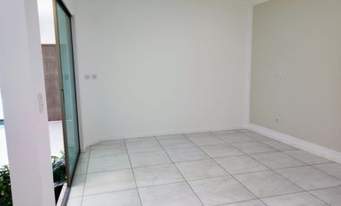 CASA  DE UNA PLANTA EN LOMALTA TRES MARIAS  MRELIA