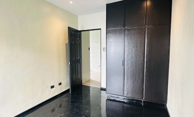 4 Bedroom House and Lot For Sale in Greenwoods Executive Village!