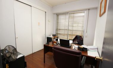 Se Vende Estupenda Oficina en Pasaje Matte - Santiago
