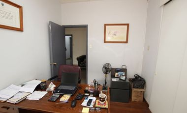 Se Vende Estupenda Oficina en Pasaje Matte - Santiago
