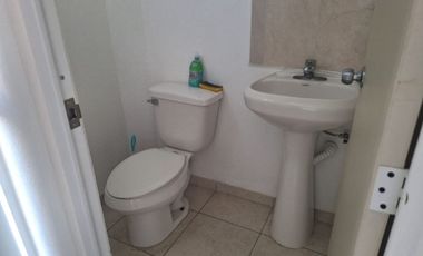 VENDO CASA EN FRACCIONAMIENTO PRIVADO CON ALBERCA EN LOS HEROES VERACRUZ