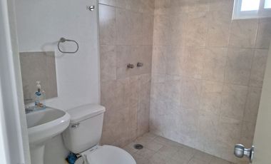 VENDO CASA EN FRACCIONAMIENTO PRIVADO CON ALBERCA EN LOS HEROES VERACRUZ