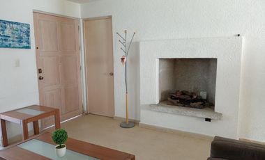 CASA EN RENTA AMUEBLADA TRES RECAMARAS CON JARDIN  METEPEC