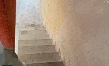 CASA EN VENTA, VALLE DEL ROBLE, CADEREYTA 2 PLANTAS,  2 RECAMARAS, PRECIO DE OFERTA