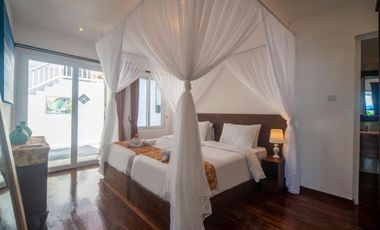 Beachfront 4 Bedroom Villa with Ocean View in Ketewel Bali for Sale Leasehold