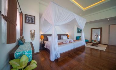 Beachfront 4 Bedroom Villa with Ocean View in Ketewel Bali for Sale Leasehold