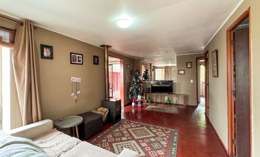 SE VENDE CASA 3D + 2B, PUENTE ALTO