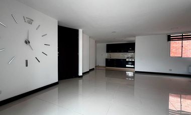 48166 Apartamento en arriendo en el sector Camino Verde, Envigado