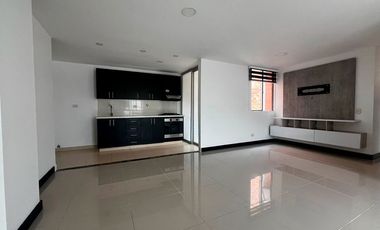 48166 Apartamento en arriendo en el sector Camino Verde, Envigado