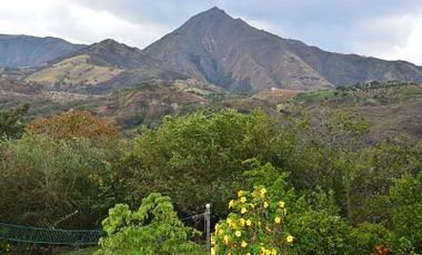 CASAS CAMPESTRE EN ARRIENDO: Quinta Kronopios, entorno ecológico y biodiverso