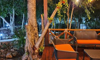 CASA EN RENTA EN BOSQUES DE BAMBU CON PANELES SOLARES