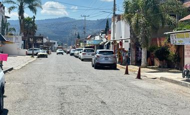 Se renta Terreno 800 m2 en Jesús del Monte Cerca fraccionamientos y plazas comerciales