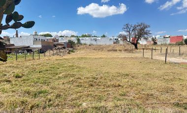 Se renta Terreno 800 m2 en Jesús del Monte Cerca fraccionamientos y plazas comerciales