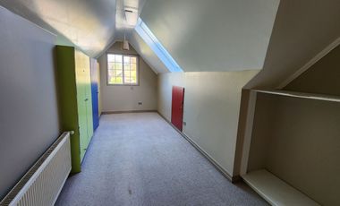 ARRIENDO CASA SECTOR FARO LOS COLONOS
