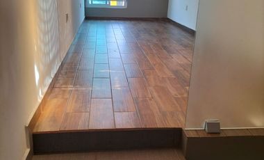RENTO OFICINA EN PLANTA ALTA, 30M2, EN VIRREY DE MENDOZA ESQUI. IREPAN