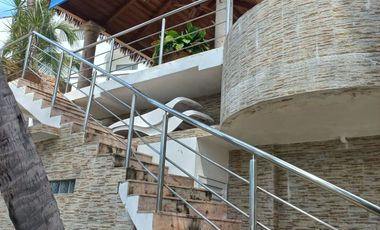 CASA DE PLAYA, AMUEBLADA, EN VENTA, PENINSULA DE SANTIAGO, MANZANILLO, COL.