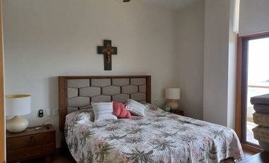 CASA DE PLAYA, AMUEBLADA, EN VENTA, PENINSULA DE SANTIAGO, MANZANILLO, COL.