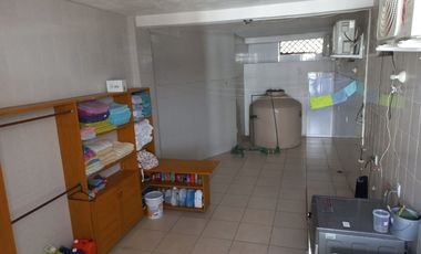 CASA DE PLAYA, AMUEBLADA, EN VENTA, PENINSULA DE SANTIAGO, MANZANILLO, COL.