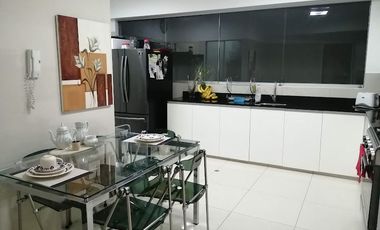 VENDO, Precioso, amplio y muy iluminado Dpto 230mts. 3dorm c/vista al Golf Los Inkas – Calle Los Topacios 153 Surco