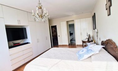 VENDO, Precioso, amplio y muy iluminado Dpto 230mts. 3dorm c/vista al Golf Los Inkas – Calle Los Topacios 153 Surco