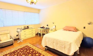 VENDO, Precioso, amplio y muy iluminado Dpto 230mts. 3dorm c/vista al Golf Los Inkas – Calle Los Topacios 153 Surco