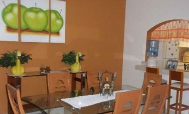 PRECIOSA Y AMPLIA CASA, EXCELENTE UBICACIÓN MUY CERCA DEL CENTRO DE ZAPOPAN Y DEL COLÉGIO DEL AIRE -NO CRÉDITOS-