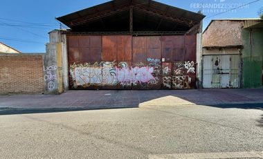 LOS ANDES - VENDE | ARRIENDA PROPIEDAD CON GALPÓN DE 135m2 - FREIRE