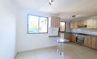 HERMOSA CASA REMODELADA, 3D, 2B, ALBERTO UNDURRAGA,HUECHURABA