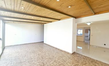 HERMOSA CASA REMODELADA, 3D, 2B, ALBERTO UNDURRAGA,HUECHURABA