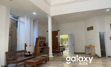 DISEWAKAN RUMAH 2 LANTAI DI GUNUNG SOPUTAN DENPASAR, BALI