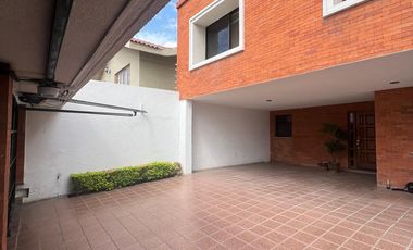 Casa EN RENTA en Colonia Arbide, León, Guanajuato