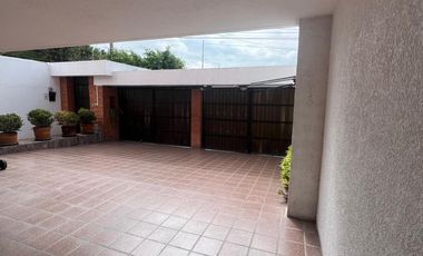 Casa EN RENTA en Colonia Arbide, León, Guanajuato