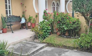 Casa de venta de oportunidad junto al Portal Shopping – $69.990 Quito - Ecuador.               House for Sale at a Bargain Price Next to Portal Shopping – $69,990 Quito, Ecuador