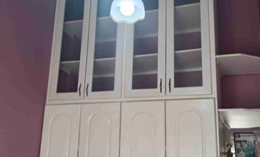 Casa de venta de oportunidad junto al Portal Shopping – $69.990 Quito - Ecuador.               House for Sale at a Bargain Price Next to Portal Shopping – $69,990 Quito, Ecuador
