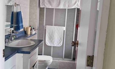 Casa de venta de oportunidad junto al Portal Shopping – $69.990 Quito - Ecuador.               House for Sale at a Bargain Price Next to Portal Shopping – $69,990 Quito, Ecuador
