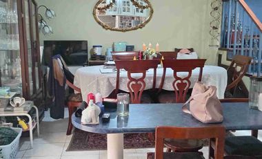 Casa de venta de oportunidad junto al Portal Shopping – $69.990 Quito - Ecuador.               House for Sale at a Bargain Price Next to Portal Shopping – $69,990 Quito, Ecuador