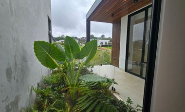 VENDO  EXCLUSIVA CASA EN EL SECTOR DE CERRITOS, MANIZALES.