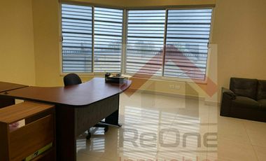 VENTA - RENTA de OFICINA espaciosa en la colonia INDEPENDENCIA en el CENTRO de MONTERREY, N.L.