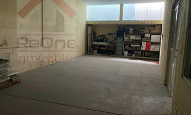 VENTA - RENTA de OFICINA espaciosa en la colonia INDEPENDENCIA en el CENTRO de MONTERREY, N.L.