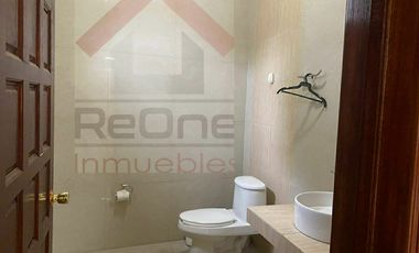 VENTA - RENTA de OFICINA espaciosa en la colonia INDEPENDENCIA en el CENTRO de MONTERREY, N.L.