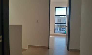 Casa con sótano en renta en Zibatá