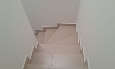 Casa con sótano en renta en Zibatá