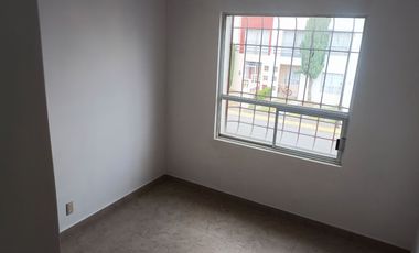 Casa en venta en Bosques de Cantabria, San Nicolás Tolentino, Toluca Estado de Mèxico