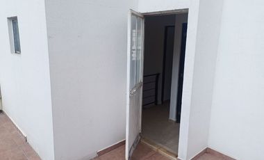 Casa en venta en Bosques de Cantabria, San Nicolás Tolentino, Toluca Estado de Mèxico