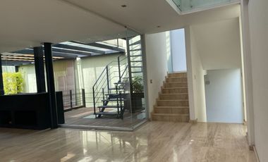 Casa en venta en Pedregal en condominio horizontal en Calle cerrada con vigilancia