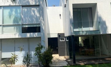 Casa en venta en Pedregal en condominio horizontal en Calle cerrada con vigilancia