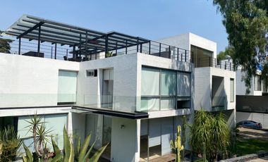 Casa en venta en Pedregal en condominio horizontal en Calle cerrada con vigilancia