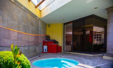 Residencia de Lujo en Venta en Jardines del Pedregal – Diseño Exclusivo y Acabados Premium