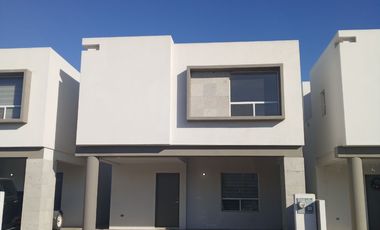 PENINSULA RESIDENCIAL CASA EN RENTA