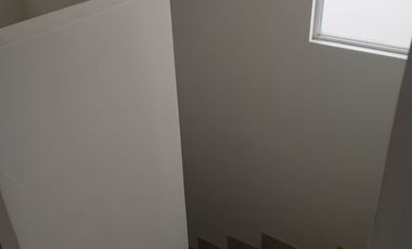 PENINSULA RESIDENCIAL CASA EN RENTA